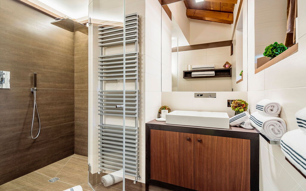 Chalet Parisi