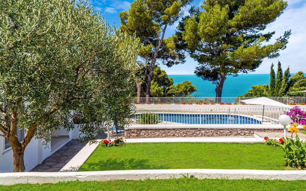Villa Gilda: Amenities, Balcony / Terrace / Patio, Building Exterior, Facilities, Garden, Pool, Spring, Wellness