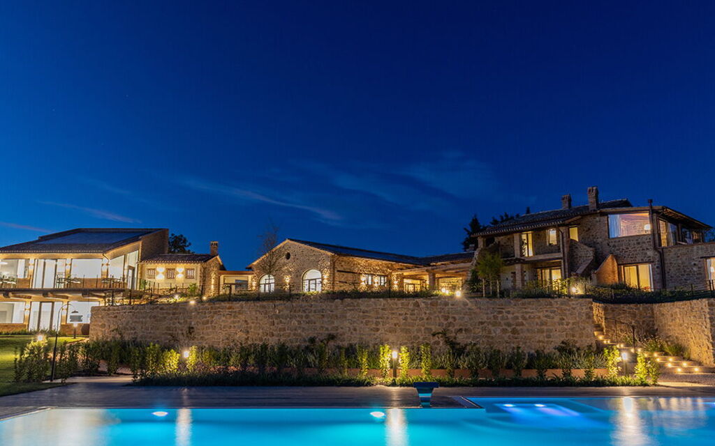 Villa Perfetta: Activities, Amenities, Balcony / Terrace / Patio, Food, Hot Tub, Outdoor, People, Pool, Spring, Summer