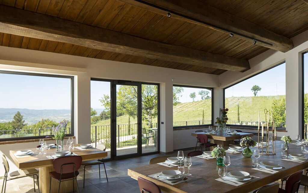 Villa Perfetta: Activities, Amenities, Balcony / Terrace / Patio, Food, Hot Tub, Outdoor, People, Pool, Spring, Summer