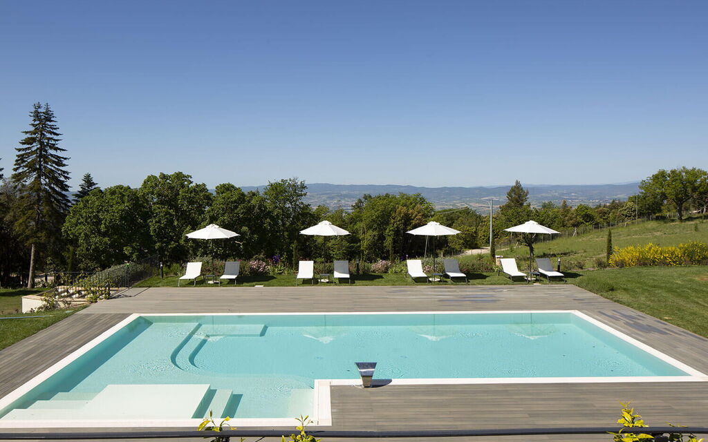 Villa Perfetta: Activities, Amenities, Balcony / Terrace / Patio, Food, Hot Tub, Outdoor, People, Pool, Spring, Summer