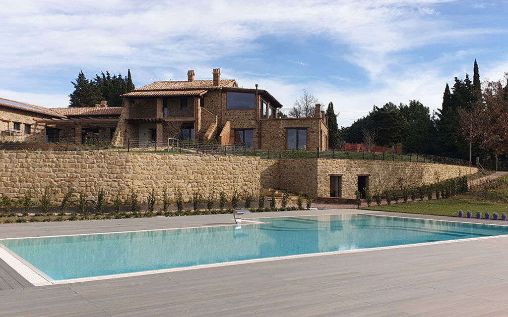 Villa Perfetta: Activities, Amenities, Balcony / Terrace / Patio, Food, Hot Tub, Outdoor, People, Pool, Spring, Summer