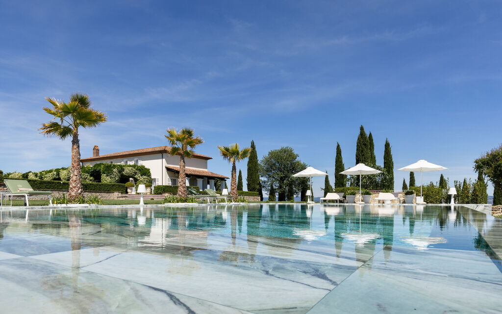 Villa Delle Vigne: Benessere, Entrata Principale, Estate, Esterni, Idromassaggio, Planimetria, Primavera