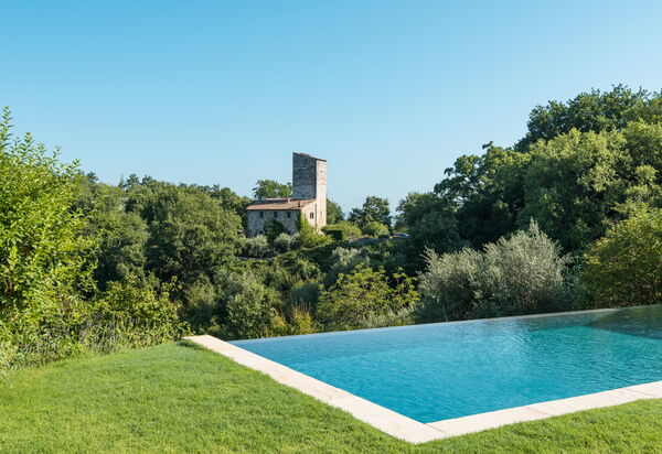 Villa Tognazzi: Attività, Balcone / Terrazza / Patio, Benessere, Caratteristiche, Estate, Giardino, Piscina, Primavera, Servizi, Vista Panoramica