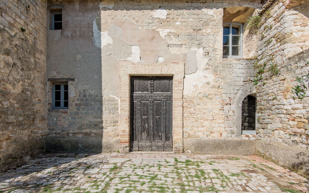 Villa Tognazzi: Attività, Balcone / Terrazza / Patio, Benessere, Caratteristiche, Estate, Giardino, Piscina, Primavera, Servizi, Vista Panoramica