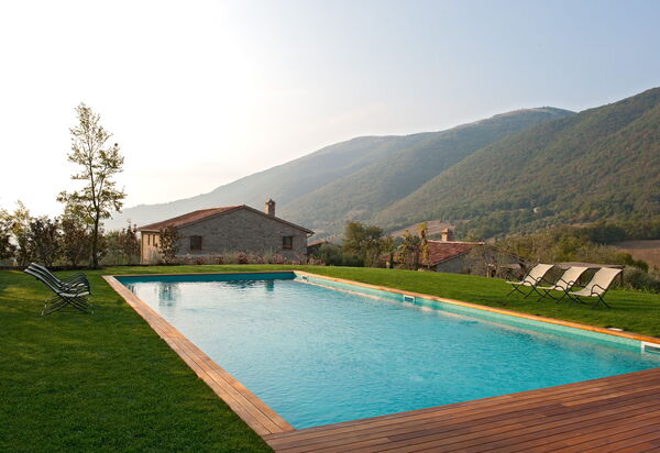 Villa Camino: Attività, Balcone / Terrazza / Patio, Caratteristiche, Estate, Esterni, Piscina, Primavera