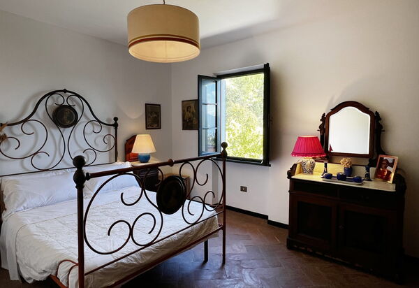 Villa Elvira: Attività, Balcone / Terrazza / Patio, Benessere, Caratteristiche, Entrata Principale, Estate, Esterni, Giardino, Piscina, Primavera