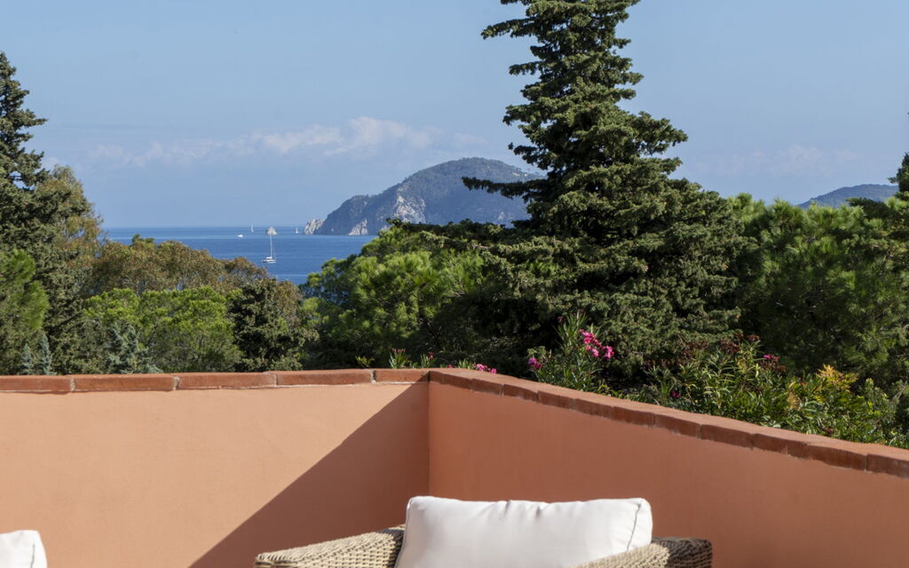 Villa Elvira: Activities, Amenities, Balcony / Terrace / Patio, Building Exterior, Garden, Main Entrance, Pool, Spring, Summer, Wellness