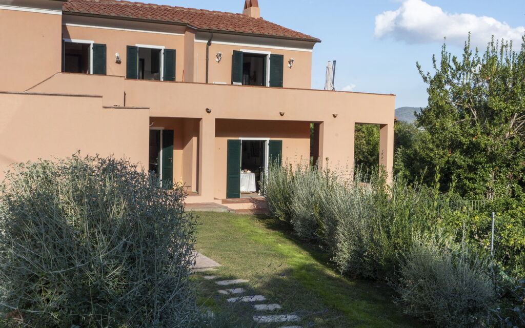 Villa Elvira: Activities, Amenities, Balcony / Terrace / Patio, Building Exterior, Garden, Main Entrance, Pool, Spring, Summer, Wellness