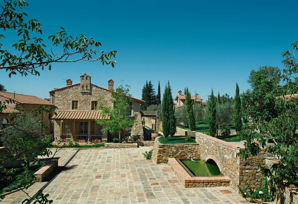 Villa Dell'arte 46: Activities, Amenities, Balcony / Terrace / Patio, Building Exterior, Facilities, Garden, Hot Tub, Pool, Room Detail, Shopping, Spring, Summer