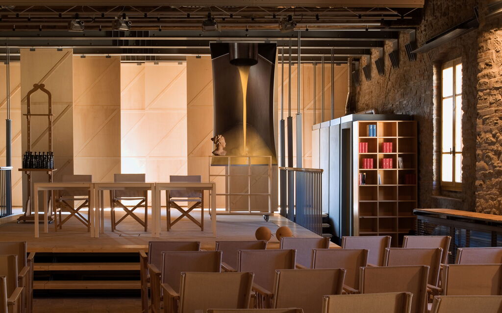 Villa Dell'arte 46: Attività, Balcone / Terrazza / Patio, Caratteristiche, Dettagli della stanza, Estate, Esterni, Giardino, Idromassaggio, Piscina, Primavera, Servizi, Shopping