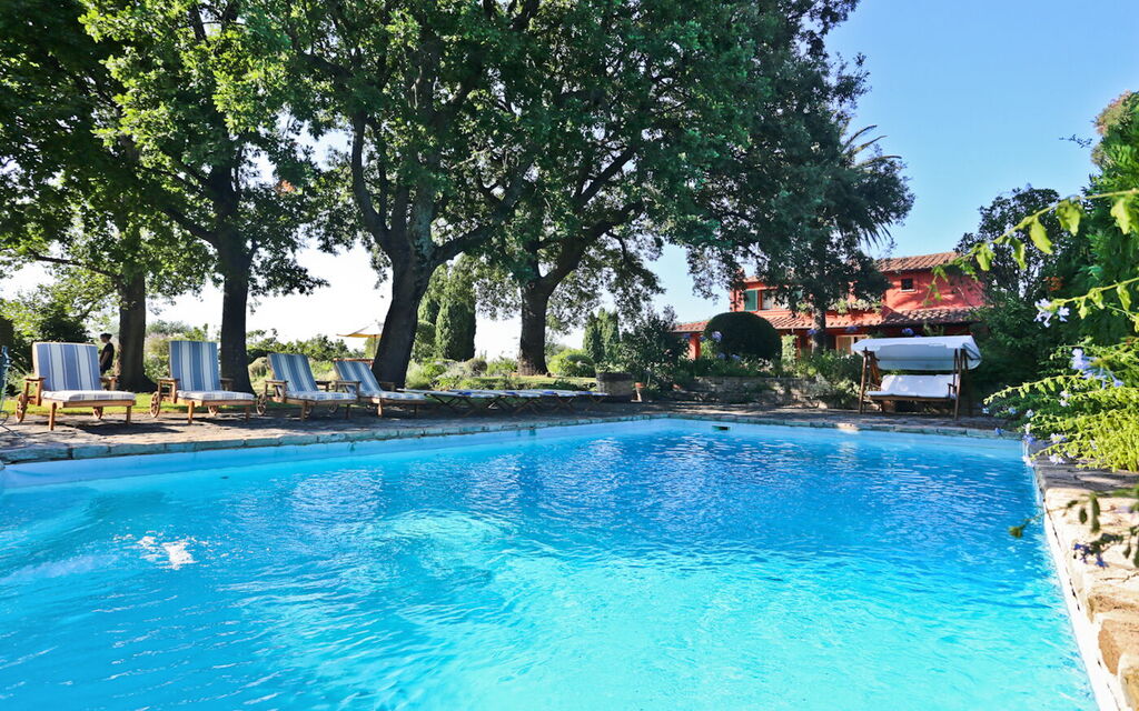 Villa Bellaria: Attività, Balcone / Terrazza / Patio, Benessere, Caratteristiche, Entrata Principale, Estate, Esterni, Piscina, Primavera