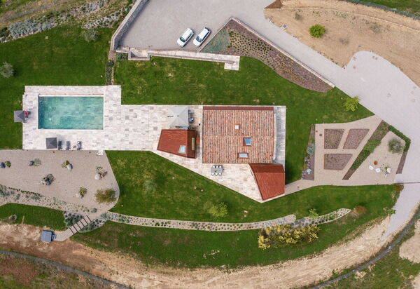 Villa Etro 6: Activities, Balcony / Terrace / Patio, Building Exterior, Pool, Spring, Summer