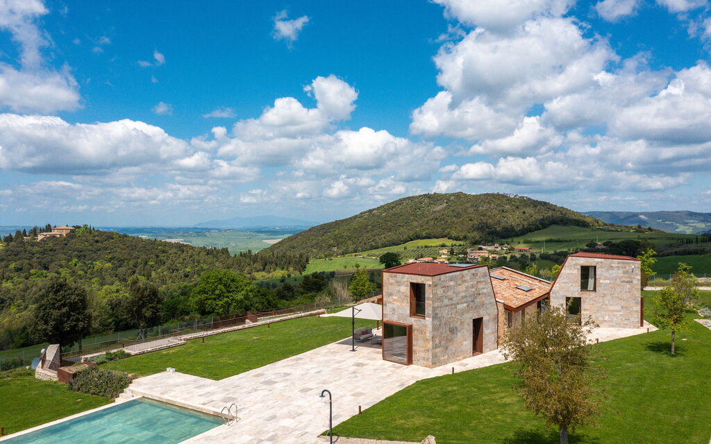 Villa Etro 6: Activities, Balcony / Terrace / Patio, Building Exterior, Pool, Spring, Summer