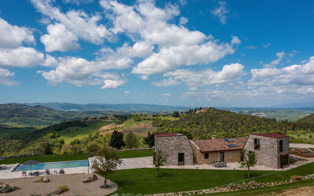 Villa Etro 6: Activities, Balcony / Terrace / Patio, Building Exterior, Pool, Spring, Summer