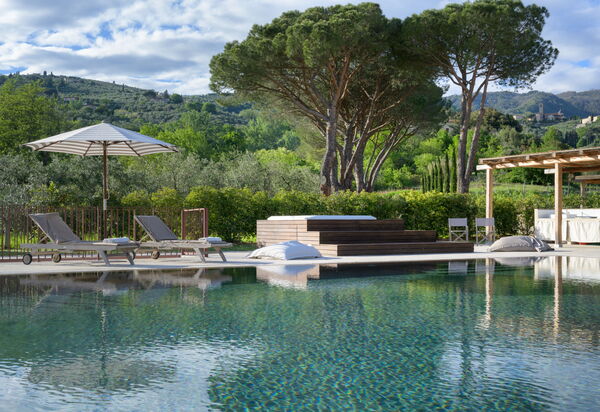 Villa Collalto 12: Attività, Balcone / Terrazza / Patio, Caratteristiche, Cibo, Entrata Principale, Estate, Esterni, Giardino, Primavera, Servizi