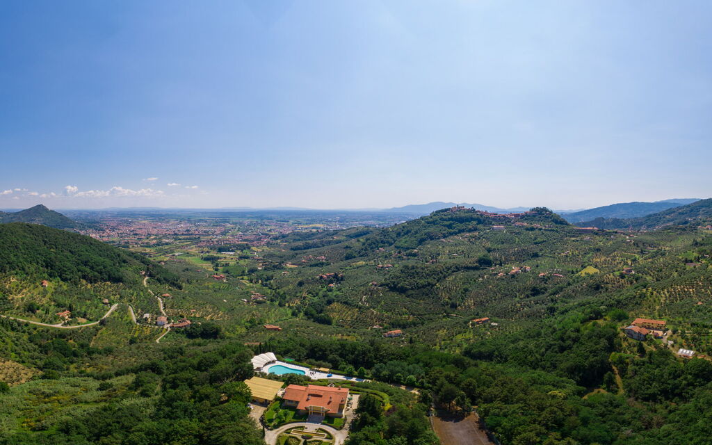 Villa Coraline 15: Activities, Amenities, Balcony / Terrace / Patio, Building Exterior, Garden, Main Entrance, Pool, Spring, Summer