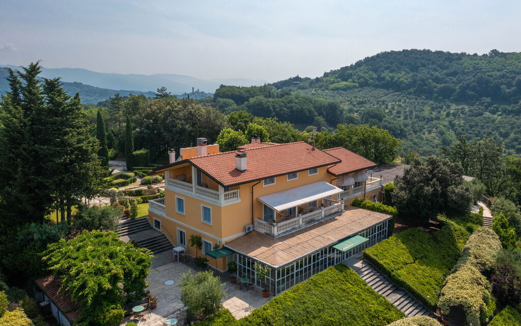 Villa Coraline 15: Activities, Amenities, Balcony / Terrace / Patio, Building Exterior, Garden, Main Entrance, Pool, Spring, Summer