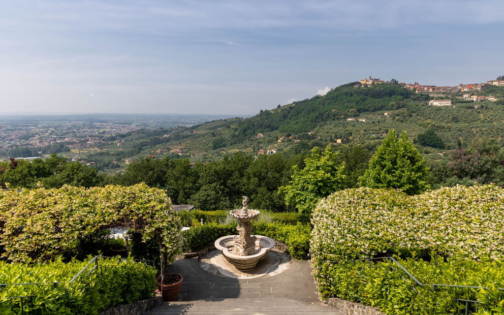 Villa Coraline 15: Activities, Amenities, Balcony / Terrace / Patio, Building Exterior, Garden, Main Entrance, Pool, Spring, Summer