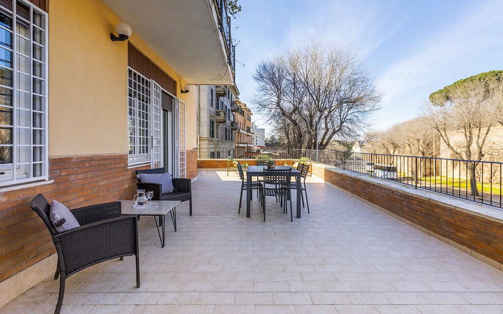 Massimo Apartment