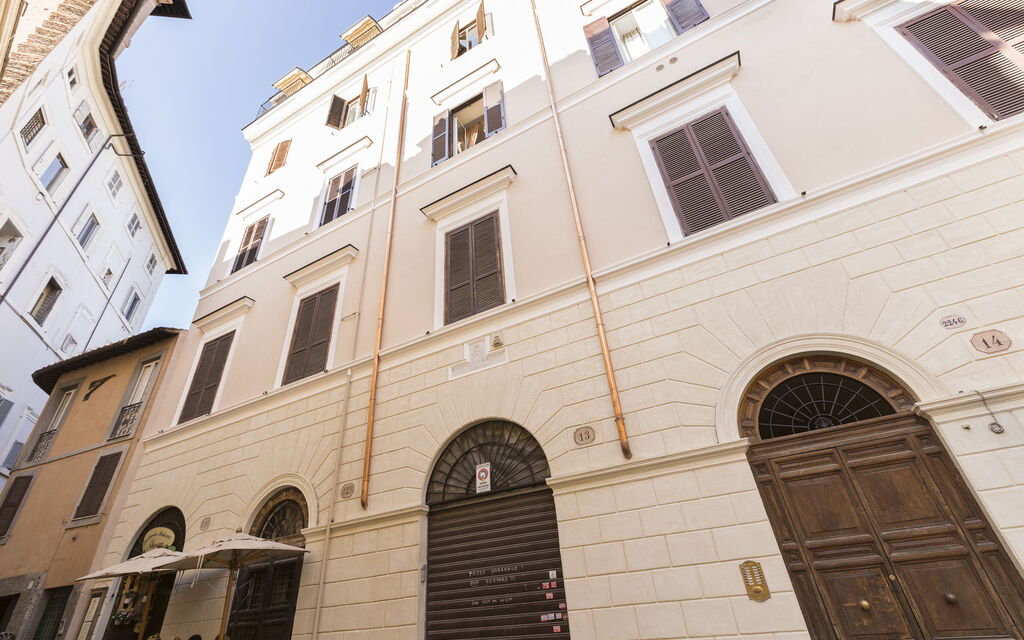 Caretto Apartment