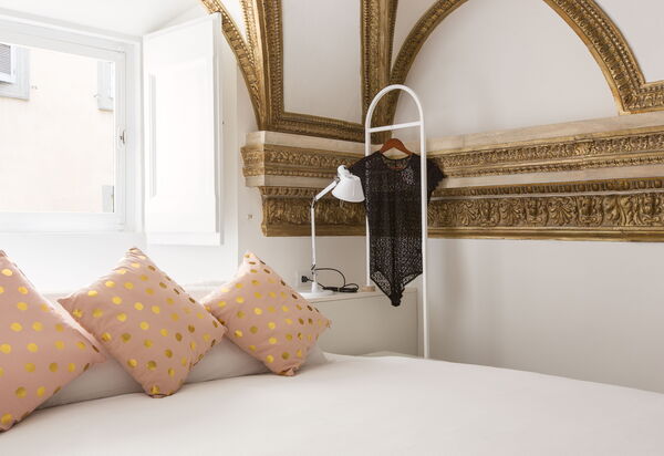 Traviata Escape Apartment