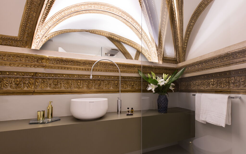 Traviata Escape Apartment