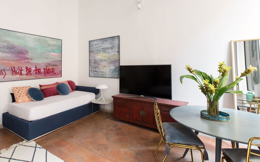 Traviata Escape Apartment