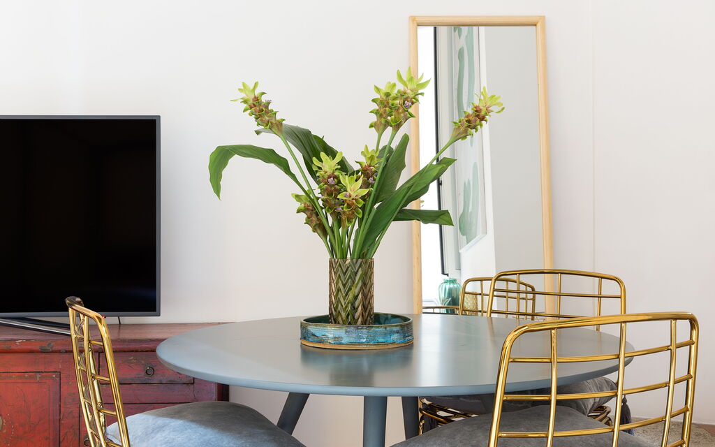 Traviata Escape Apartment