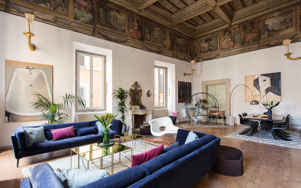 Traviata Escape Apartment