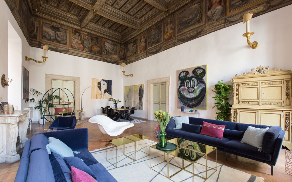 Traviata Escape Apartment
