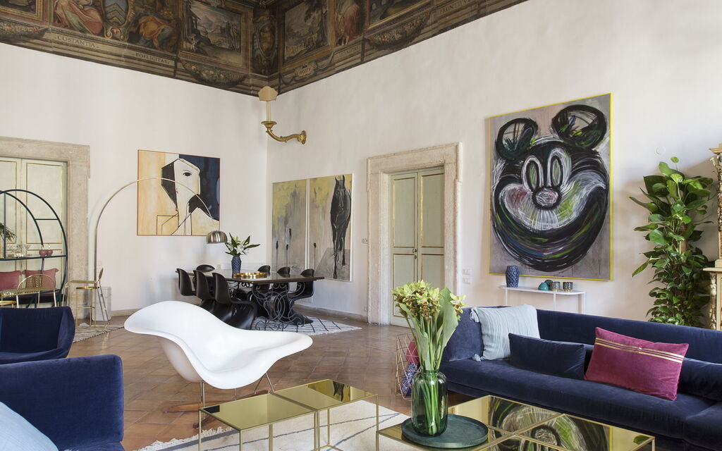 Traviata Escape Apartment