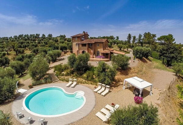 Villa Pellico: Attività, Dettagli della stanza, Estate, Esterni, Primavera, Servizi