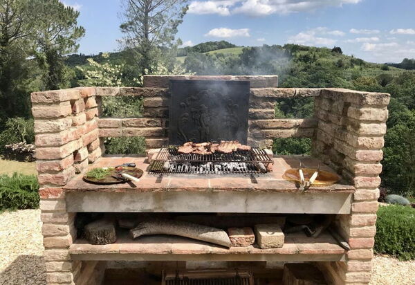 Villa Pellico: Attività, Dettagli della stanza, Estate, Esterni, Primavera, Servizi