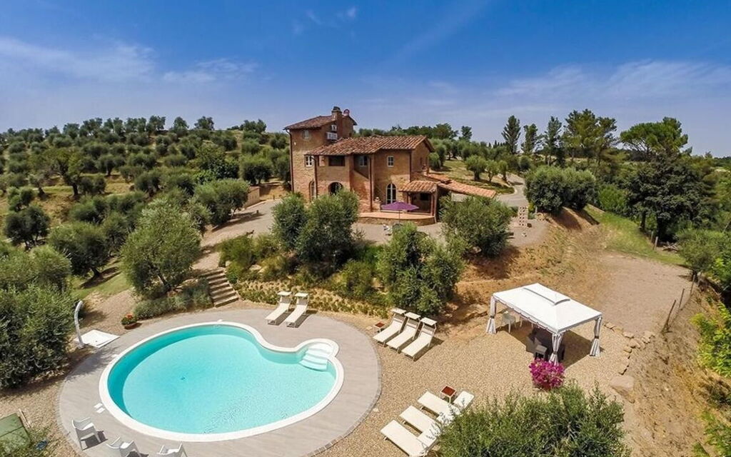 Villa Pellico: Activities, Building Exterior, Facilities, Room Detail, Spring, Summer