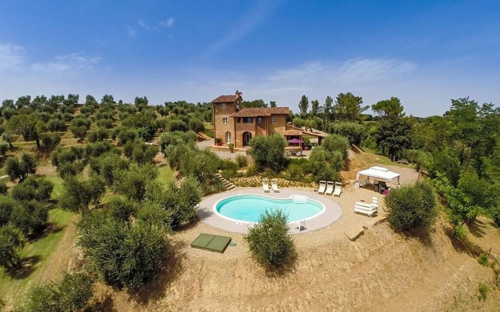 Villa Pellico: Activities, Building Exterior, Facilities, Room Detail, Spring, Summer