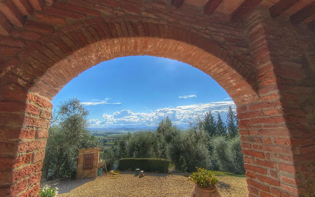 Villa Pellico: Activities, Building Exterior, Facilities, Room Detail, Spring, Summer