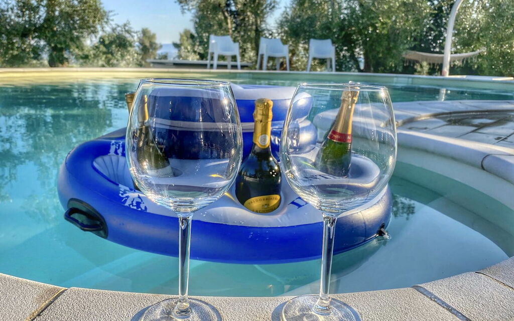 Villa Pellico: Activities, Building Exterior, Facilities, Room Detail, Spring, Summer