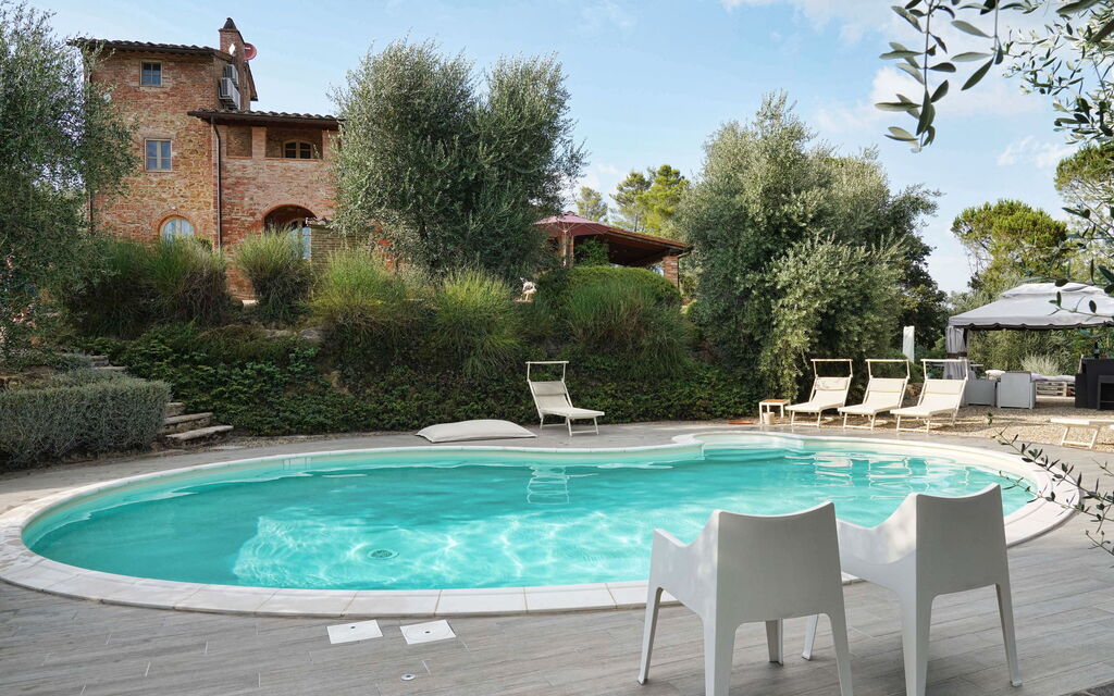 Villa Pellico: Activities, Building Exterior, Facilities, Room Detail, Spring, Summer