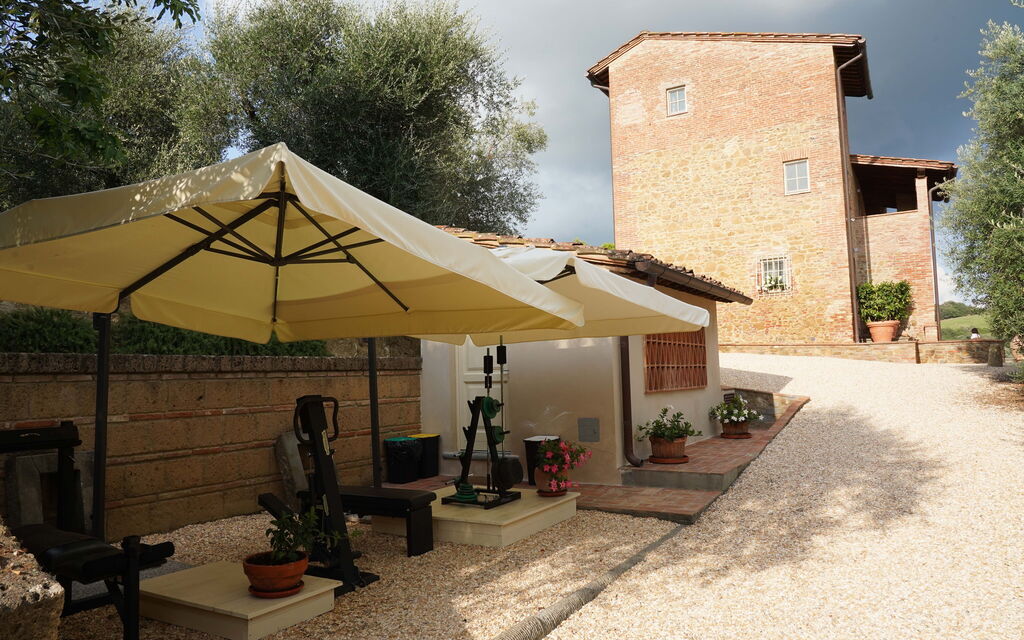 Villa Pellico: Activities, Building Exterior, Facilities, Room Detail, Spring, Summer