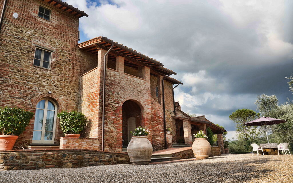 Villa Pellico: Activities, Building Exterior, Facilities, Room Detail, Spring, Summer