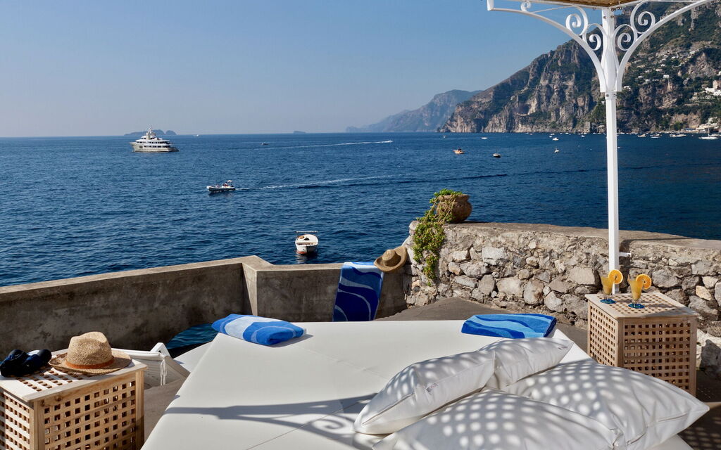 Villa Aristide: Attività, Balcone / Terrazza / Patio, Benessere, Caratteristiche, Estate, Esterni, Giardino, Piscina, Primavera