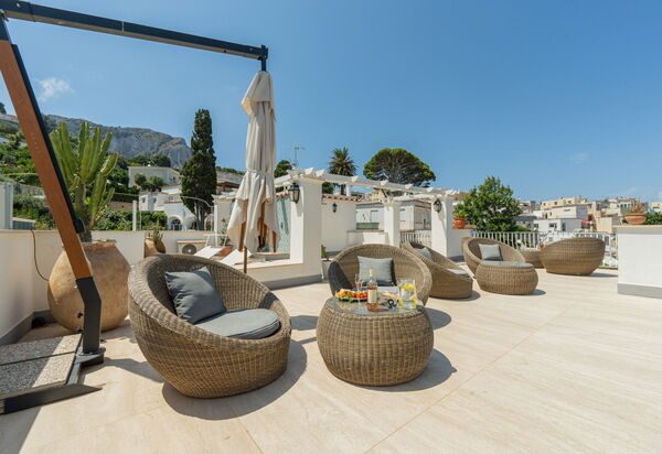Villa Gotti: Building Exterior, Garden, Hot Tub, Main Entrance, Planimetry, Pool, Spring, Summer, Wellness