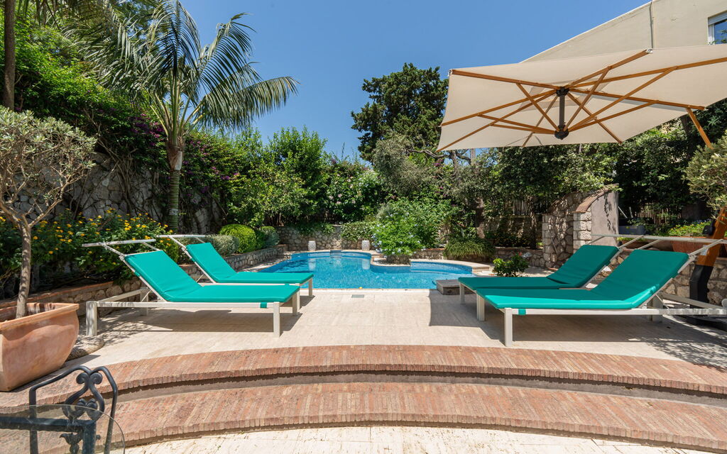 Villa Gotti: Benessere, Entrata Principale, Estate, Esterni, Giardino, Idromassaggio, Piscina, Planimetria, Primavera