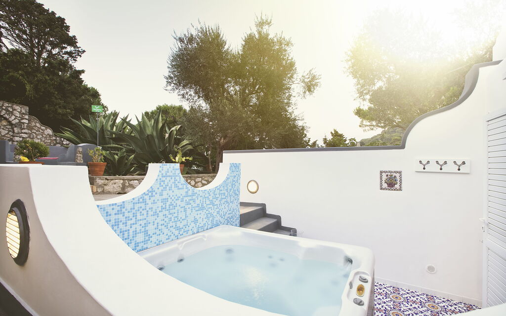 Villa Carola: Activities, Balcony / Terrace / Patio, Building Exterior, Garden, Hot Tub, Main Entrance, Pool, Spring, Summer