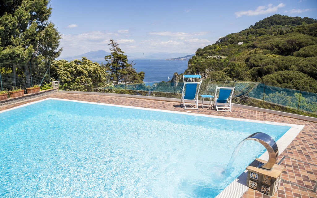 Villa Carola