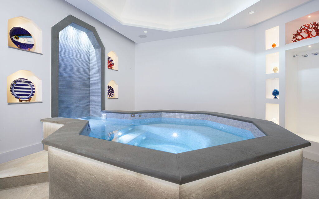 Villa Sorrentino: Activities, Building Exterior, Facilities, Garden, Pool, Spring, Summer, Wellness