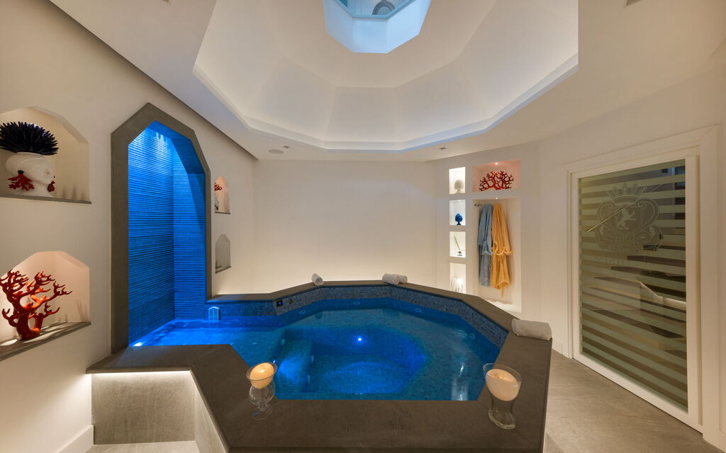 Villa Sorrentino: Activities, Building Exterior, Facilities, Garden, Pool, Spring, Summer, Wellness