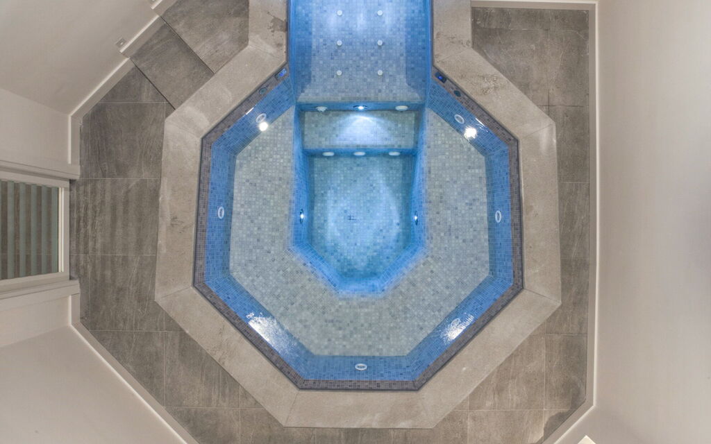 Villa Sorrentino: Activities, Building Exterior, Facilities, Garden, Pool, Spring, Summer, Wellness