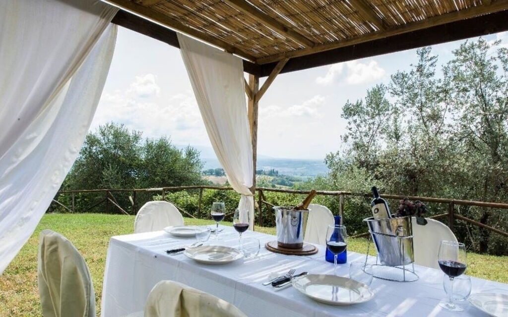 Villa Dallara: Amenities, Building Exterior, Garden, Pool, Spring, Summer, Wellness